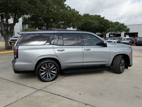 Used 2023 Cadillac Escalade Sport w/ Touring Package AWD/4WD image 4