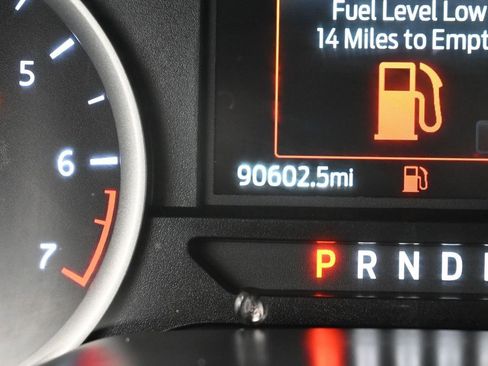 Used 2021 Ford Expedition Max XLT image 17