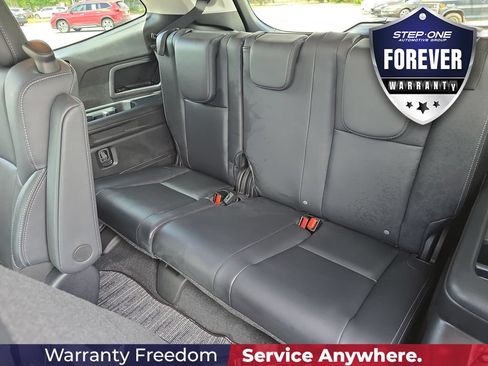 Used 2023 Subaru Ascent Limited AWD/4WD image 34
