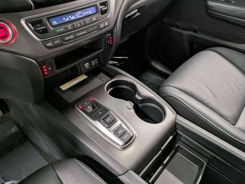 Used 2022 Honda Passport EX-L image 14