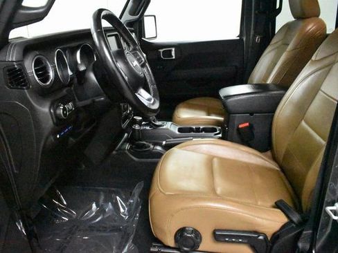 Used 2021 Jeep Wrangler Unlimited Sahara w/ Cold Weather Group image 12