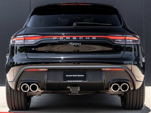 New 2026 Porsche Macan AWD/4WD image 10