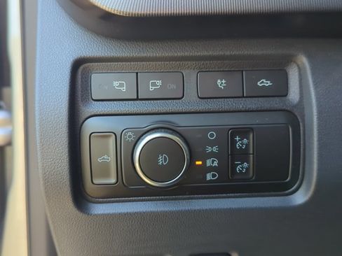 Used 2024 Ford F350 Platinum image 10