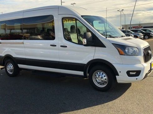 Used 2024 Ford Transit 350 XLT image 2