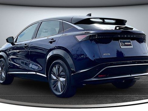 Used 2023 Nissan Ariya FWD image 5