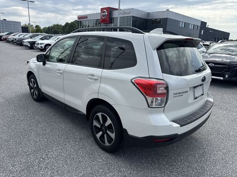Used 2018 Subaru Forester 2.5i Premium w/ All-Weather Package AWD/4WD image 26