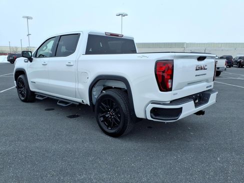 Certified 2026 GMC Sierra 1500 Elevation image 6