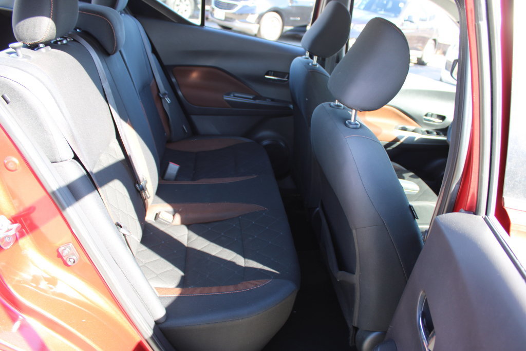 Used 2020 Nissan Kicks SR FWD image 11