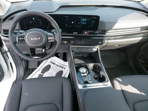 New 2026 Kia Carnival SX Prestige image 9