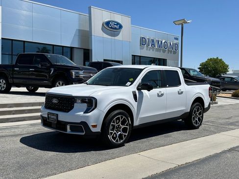 New 2026 Ford Maverick Lariat w/ 4K Tow Package AWD/4WD image 2