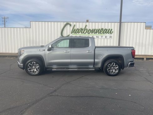 Used 2024 GMC Sierra 1500 SLT w/ SLT Premium Package image 3