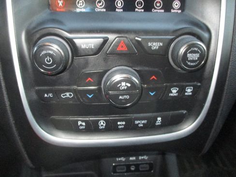 Used 2020 Dodge Durango AWD w/ Trailer Tow Group IV image 10