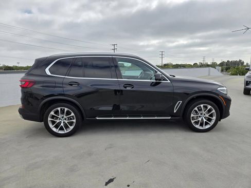Used 2023 BMW X5 xDrive40i AWD/4WD image 2