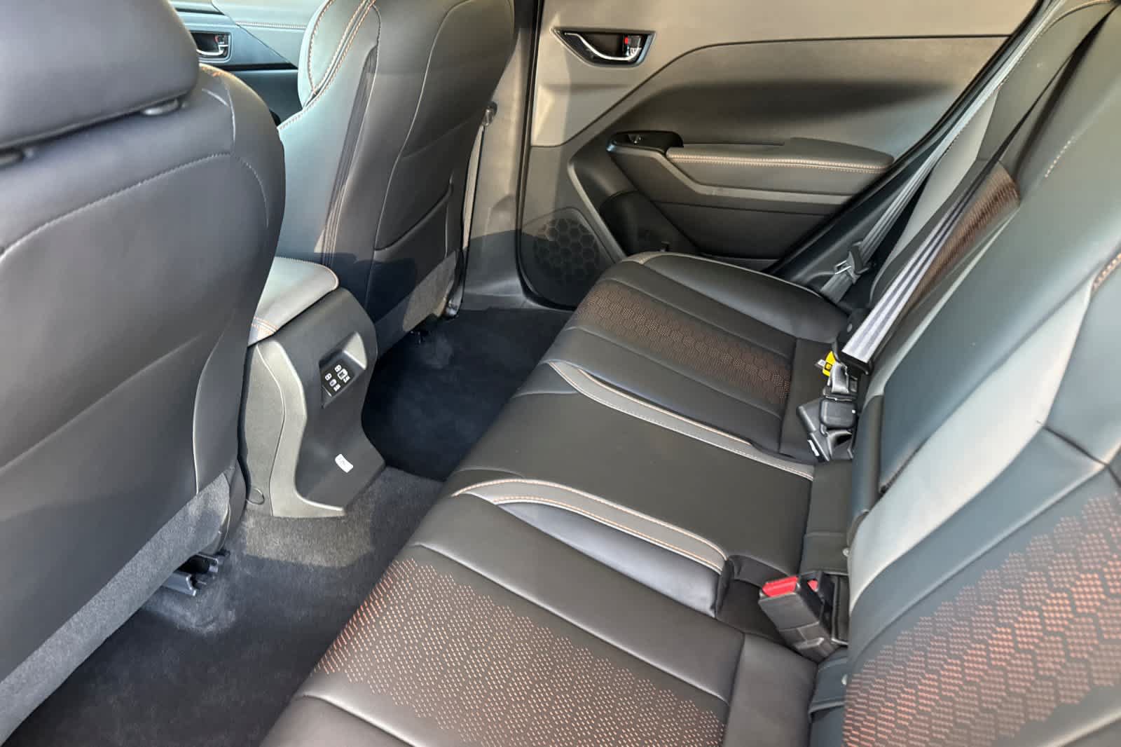 Certified 2025 Subaru Crosstrek 2.5i Limited AWD/4WD image 4