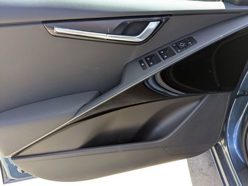 New 2026 Kia Niro Wind FWD image 18