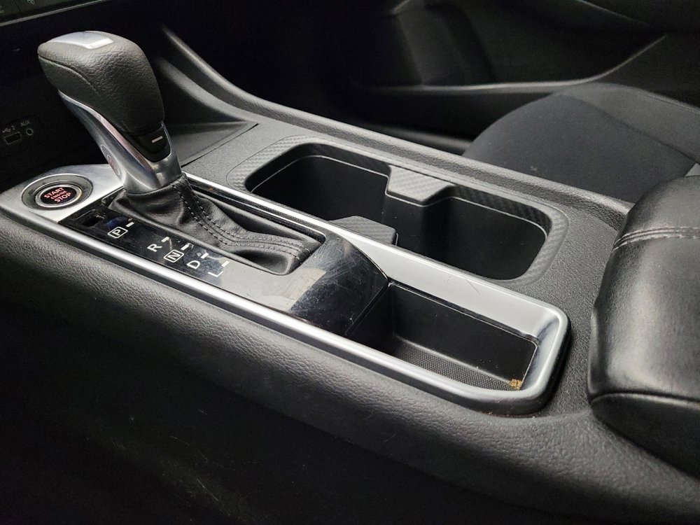 Used 2021 Nissan Sentra SV FWD image 26