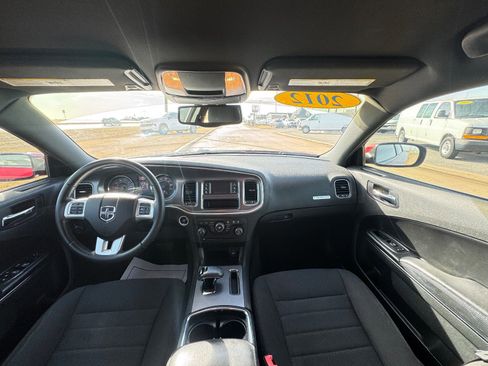 Used 2012 Dodge Charger SE w/ Connectivity Group RWD image 14