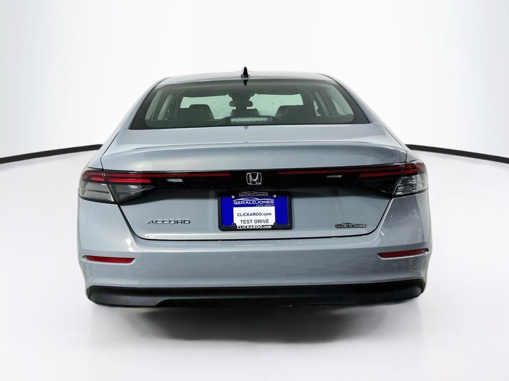 Used 2026 Honda Accord SE image 15
