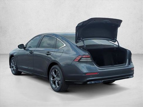New 2026 Honda Accord EX-L image 9
