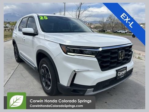 Used 2025 Honda Pilot EX-L image 1