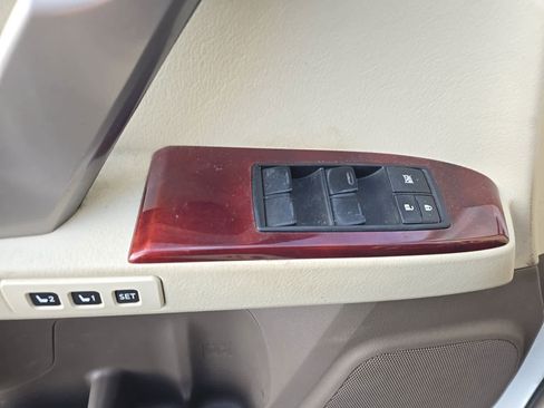 Used 2012 Lexus GX 460 image 25