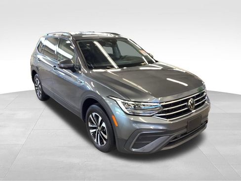Used 2024 Volkswagen Tiguan S AWD/4WD image 23
