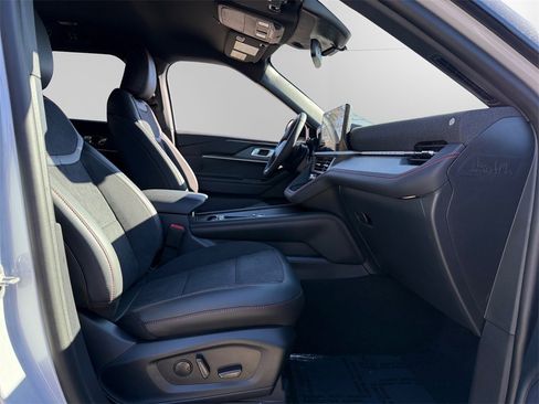 New 2026 Ford Explorer ST image 15