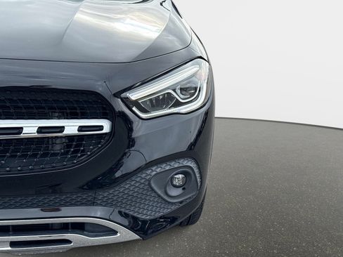 Used 2023 Mercedes-Benz GLA 250 4MATIC image 11