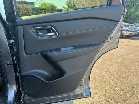 New 2026 Nissan Rogue Platinum w/ Platinum Premium Package image 28