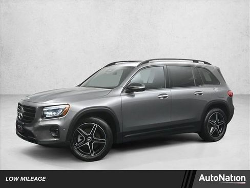 Certified 2026 Mercedes-Benz GLB 250 4MATIC image 1