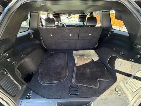 Used 2017 Jeep Grand Cherokee Altitude image 20