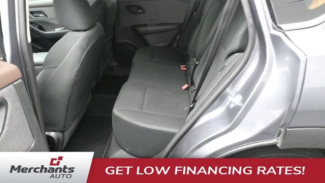 Used 2023 Nissan Rogue S AWD/4WD image 13
