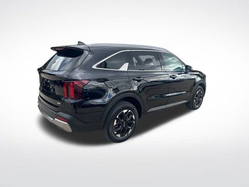 Certified 2025 Kia Sorento S w/ Panoramic Sunroof Package image 48