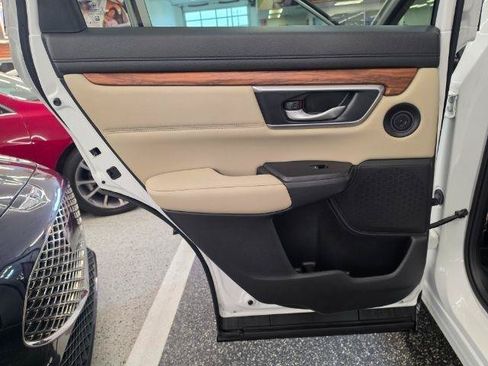 Used 2022 Honda CR-V Touring image 29