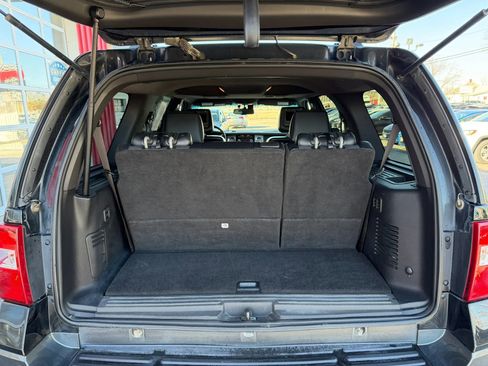 Used 2011 Ford Expedition XLT w/ 202A Rapid Spec Order Code AWD/4WD image 8
