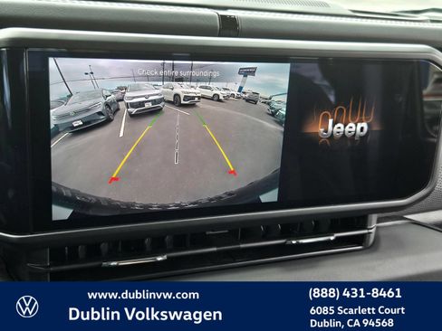 Used 2025 Jeep Wrangler Unlimited Rubicon 4xe w/ Safety Group AWD/4WD image 14