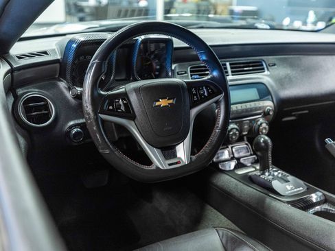 Used 2011 Chevrolet Camaro SS w/ LPO, Ground Effects Package RWD image 10