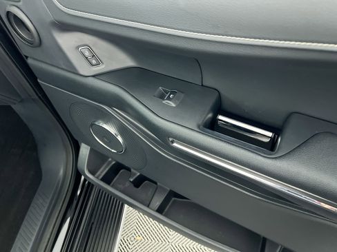 Used 2022 Ford Expedition Max XLT image 31