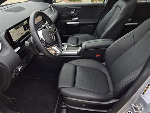 Certified 2025 Mercedes-Benz GLA 250 image 26