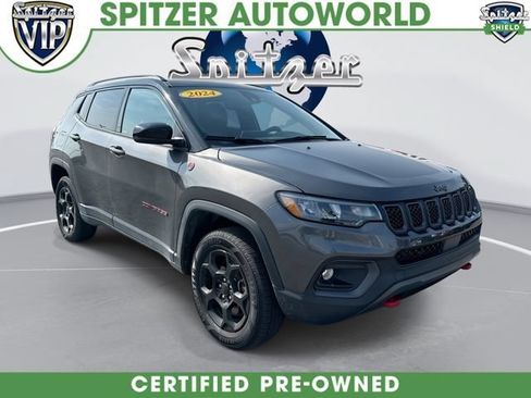 Used 2024 Jeep Compass Trailhawk w/ Sun and Sound Group AWD/4WD image 1