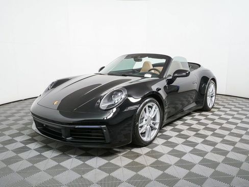 Certified 2021 Porsche 911 Carrera 4 image 25