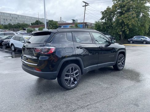 Used 2026 Jeep Compass Limited AWD/4WD image 8