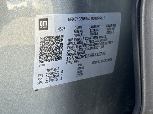 Used 2025 Chevrolet Suburban Z71 AWD/4WD image 41