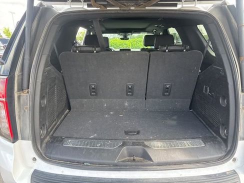 Used 2022 Chevrolet Tahoe High Country image 33