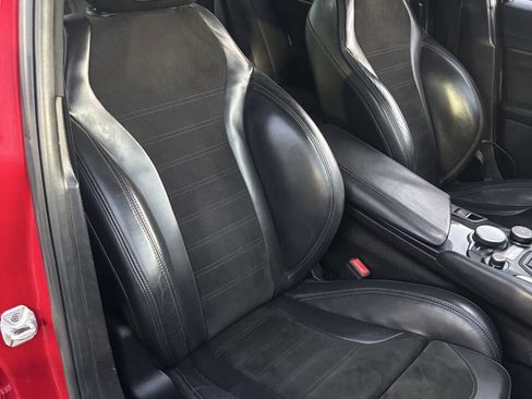 Used 2018 Alfa Romeo Giulia Quadrifoglio w/ Driver Assist Dynamic Package image 22