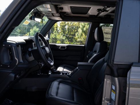 New 2025 Ford Bronco Badlands image 21