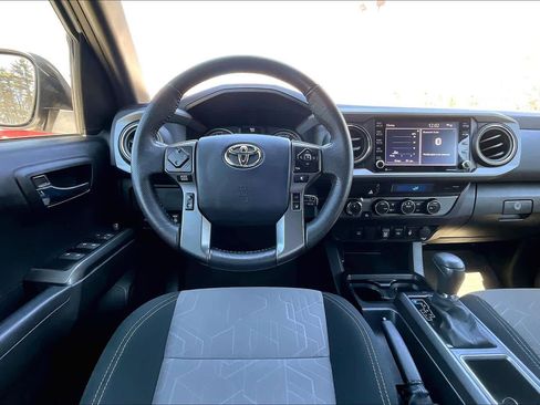 Used 2023 Toyota Tacoma TRD Off-Road AWD/4WD image 6