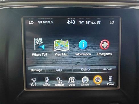Certified 2016 Jeep Grand Cherokee Summit w/ Platinum Series Group AWD/4WD image 23