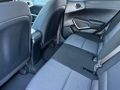 Used 2023 Kia Soul LX w/ Option Group 015 image 12