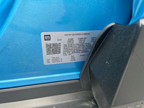 Certified 2025 Chevrolet Trax RS w/ Driver Confidence Package FWD image 29